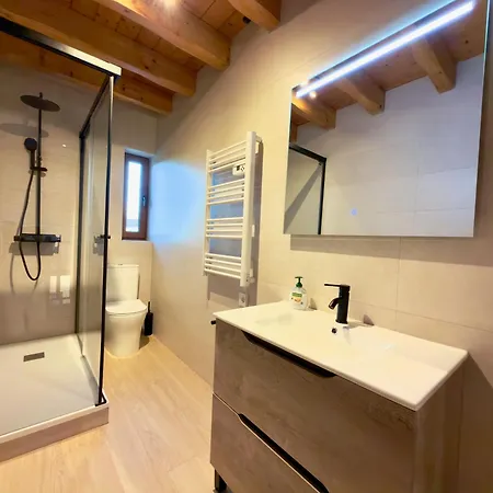 Nyaraló Cal Querol Ur Casa Amb Xemeneia I Billar *